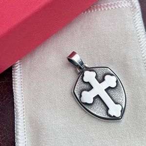 James Avery Fear Not Pendant